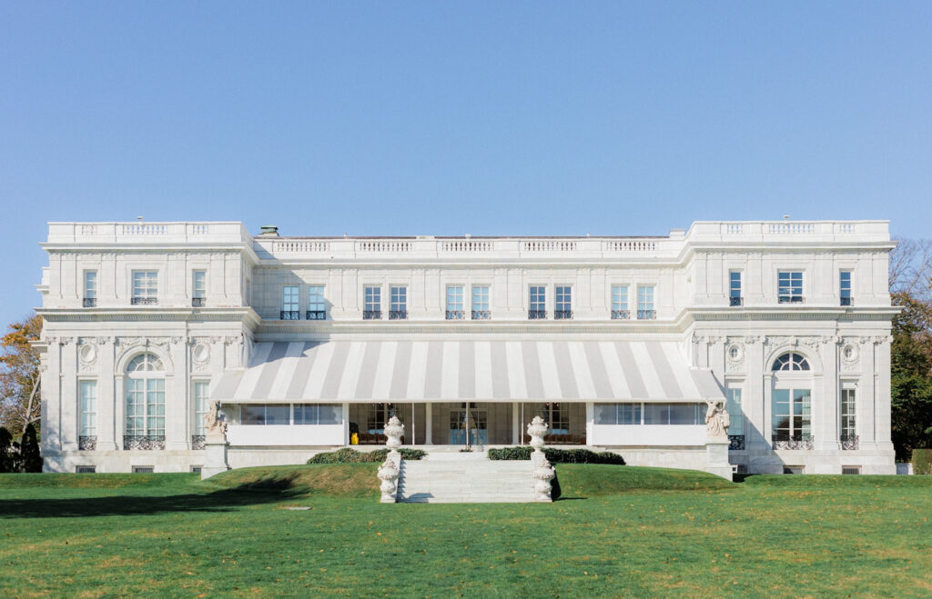 back lawn of rosecliff mansion